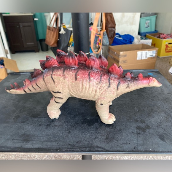 12” Wing Crown Rubber Stegosaurus SPINOSAURUS Dinosaur Toy Figure 2008 - Picture 1 of 8